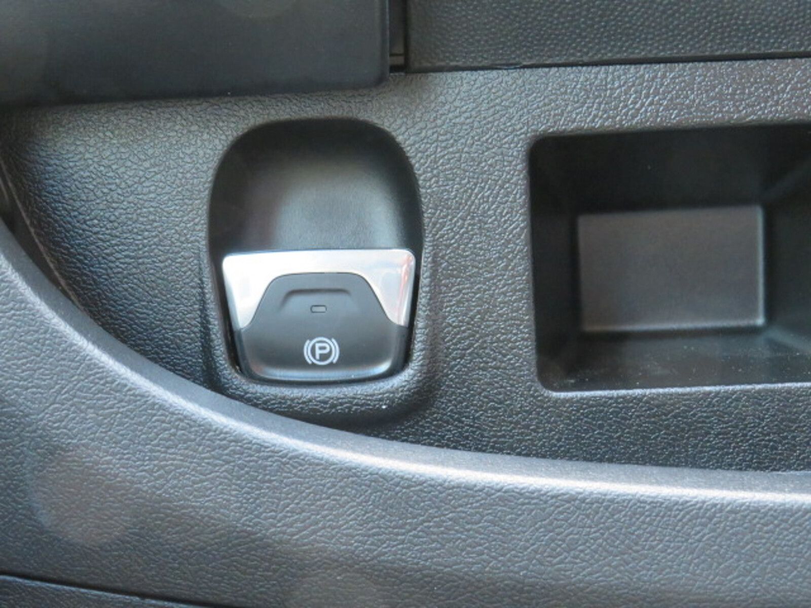 Fahrzeugabbildung La Strada Avanti L Fiat 180 PS Solar Markise Ganzjahresr.