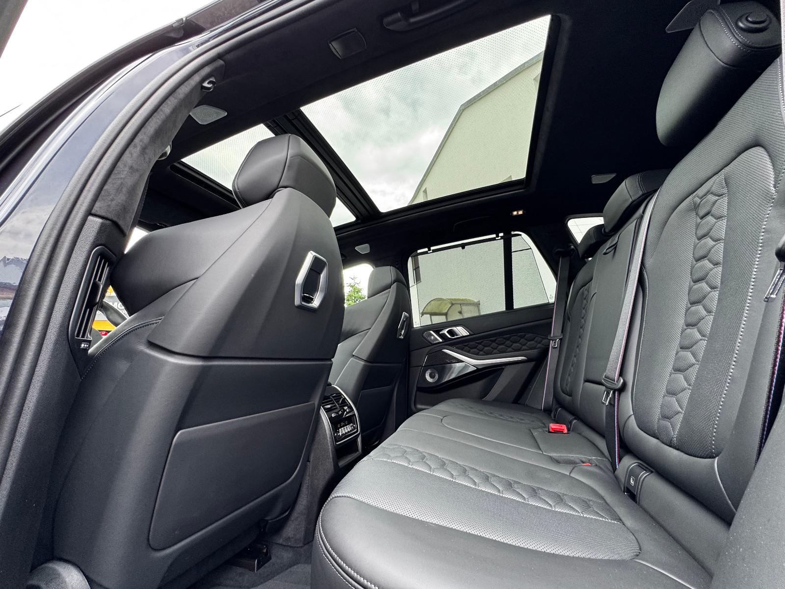 BMW X5 M Comp-Bowers&Wilkins+Sky Lounge+AHK+MATRIX