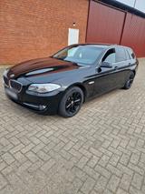 BMW Bmw F11 2012 - BMW 120 mit Diesel-Antrieb: Kombi, Schaltgetriebe