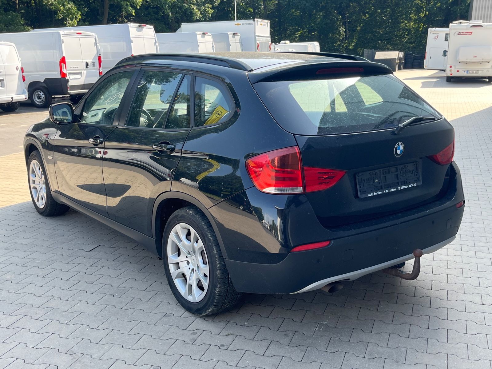 Fahrzeugabbildung BMW X1 2.0 Baureihe X1 18 d xDrive