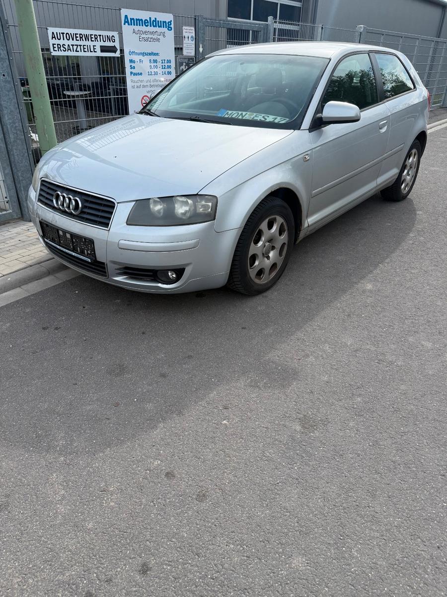 Audi A3 1.6 Attraction