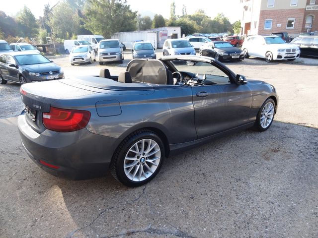 Fahrzeugabbildung BMW 218i Cabrio/Sport-Line/1.Hd/64TKM/SitzH/PDC/