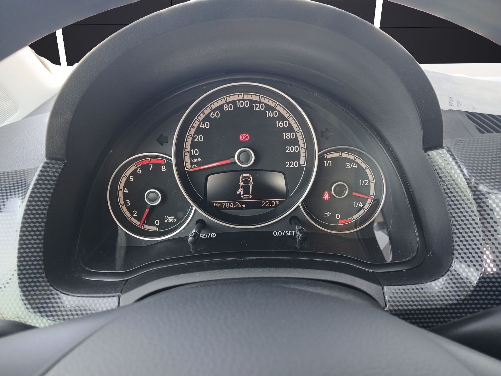 Fahrzeugabbildung Volkswagen up! Klima DAB GRA PDC SH
