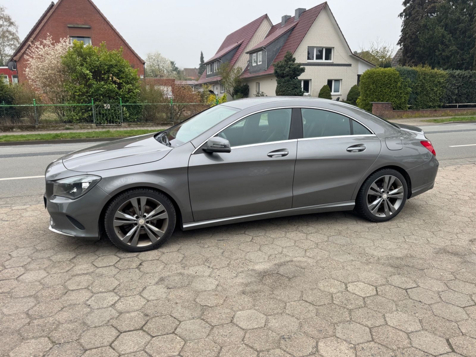 MERCEDES-BENZ CLA 200 2.2 CDI *Voll Scheckheft nur Mercedes*