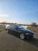 BMW 325i Coupé S-Dach / Volleder / H&K / Scheckheft - BMW 325 aus 2007: 325d