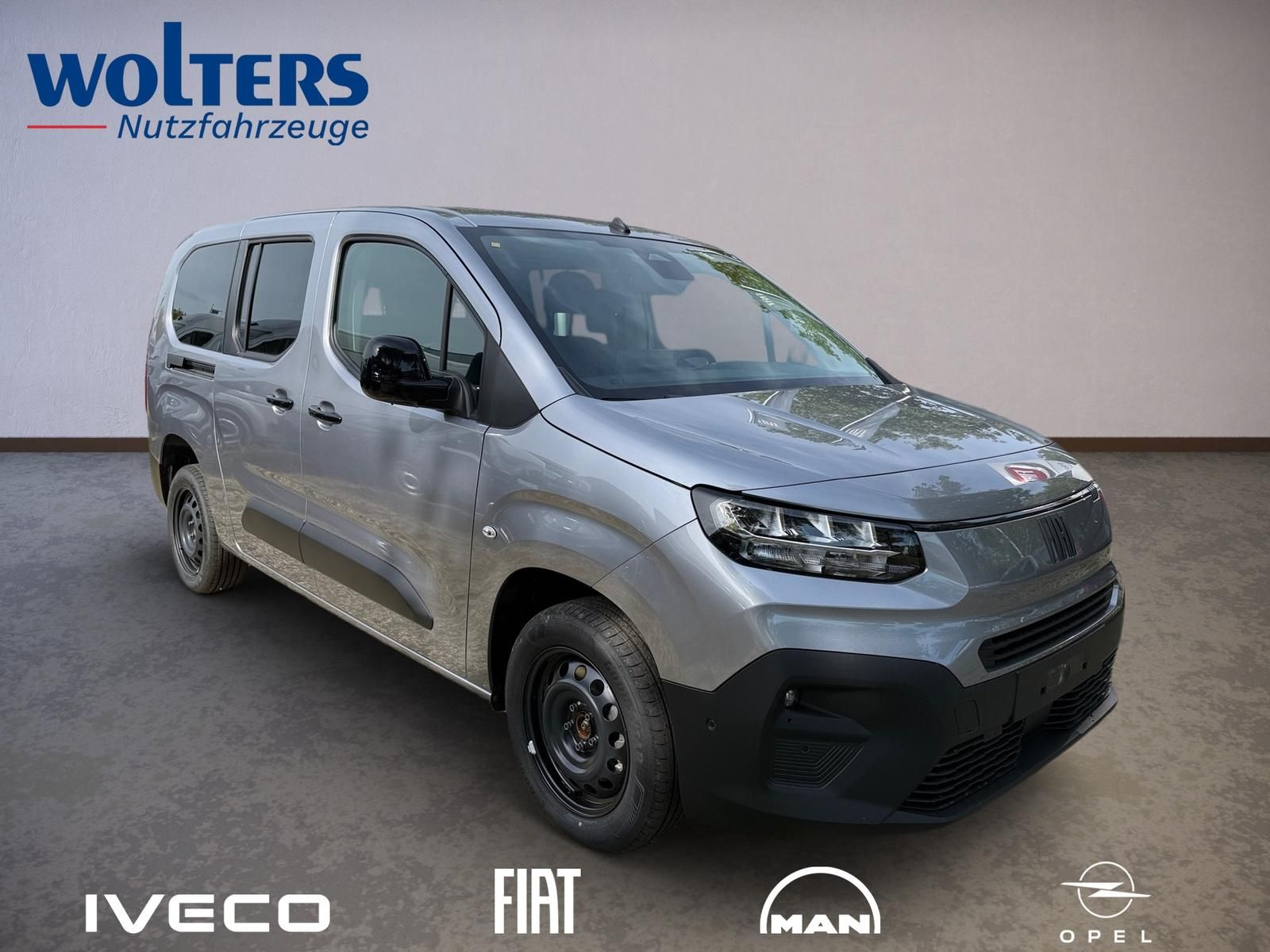 Fahrzeugabbildung Fiat Doblo XL Kombi 130 AT8