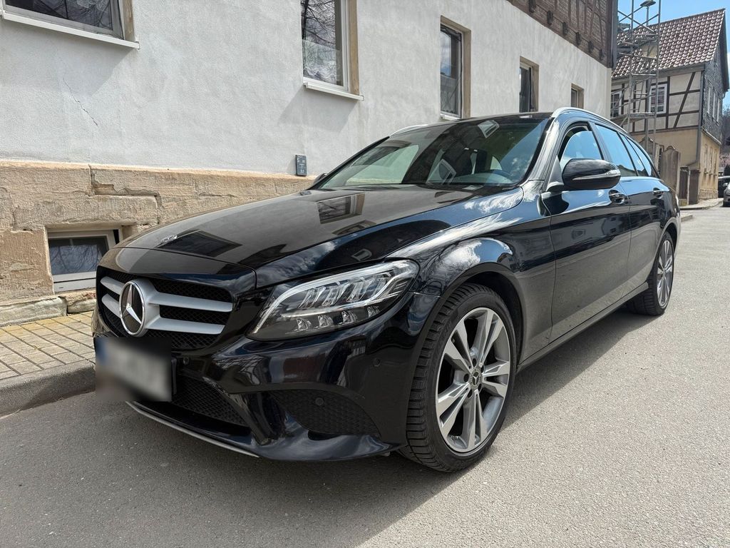 Image of Mercedes-Benz C 200