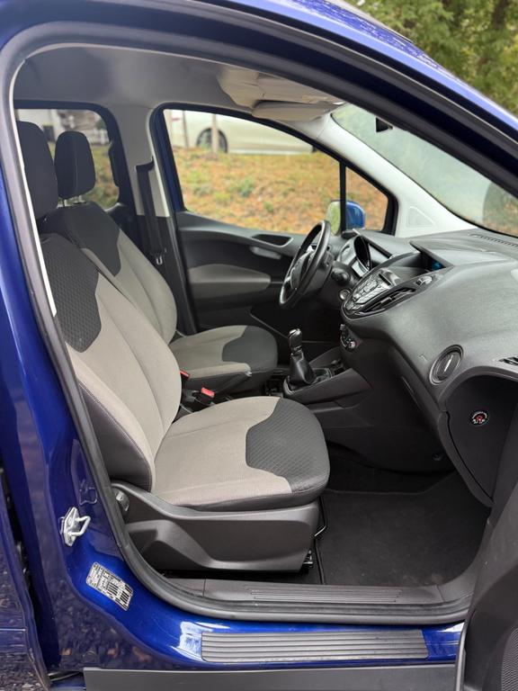 Ford Tourneo Courier