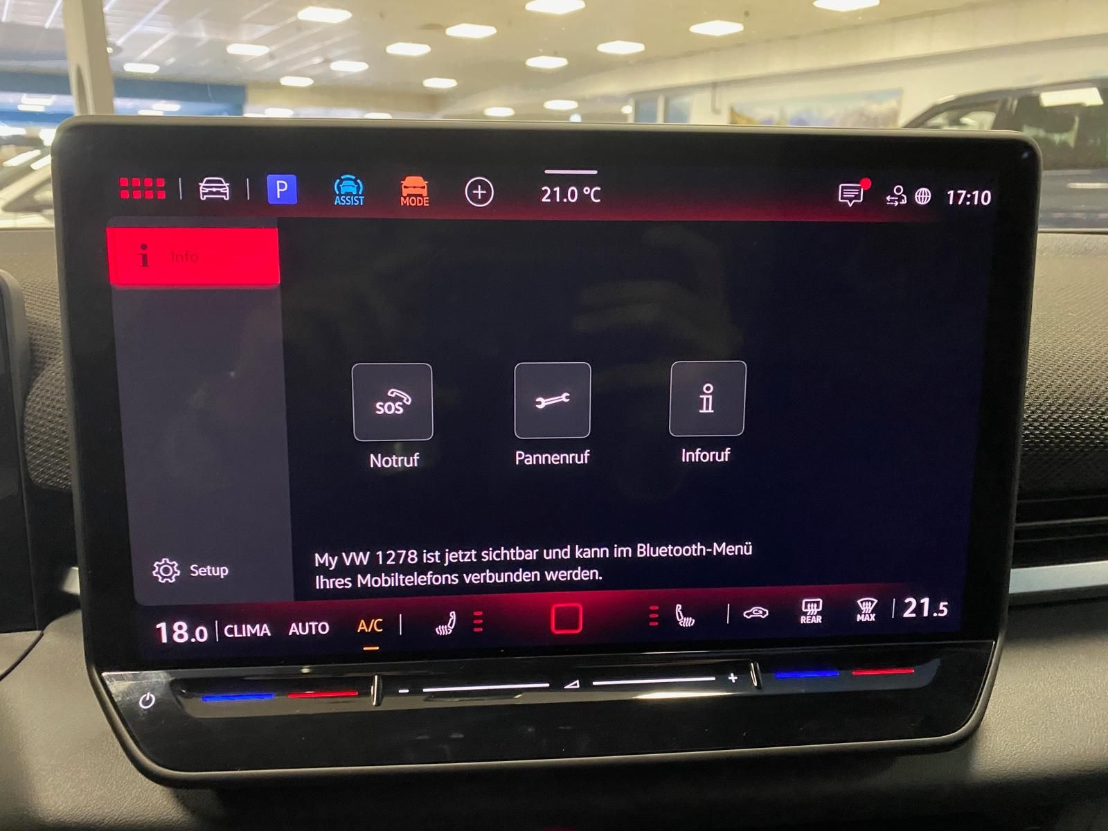 Fahrzeugabbildung Volkswagen T-Roc 1.5 eTSI R-Line NEUES MODELL AHK+ACC+KAMER