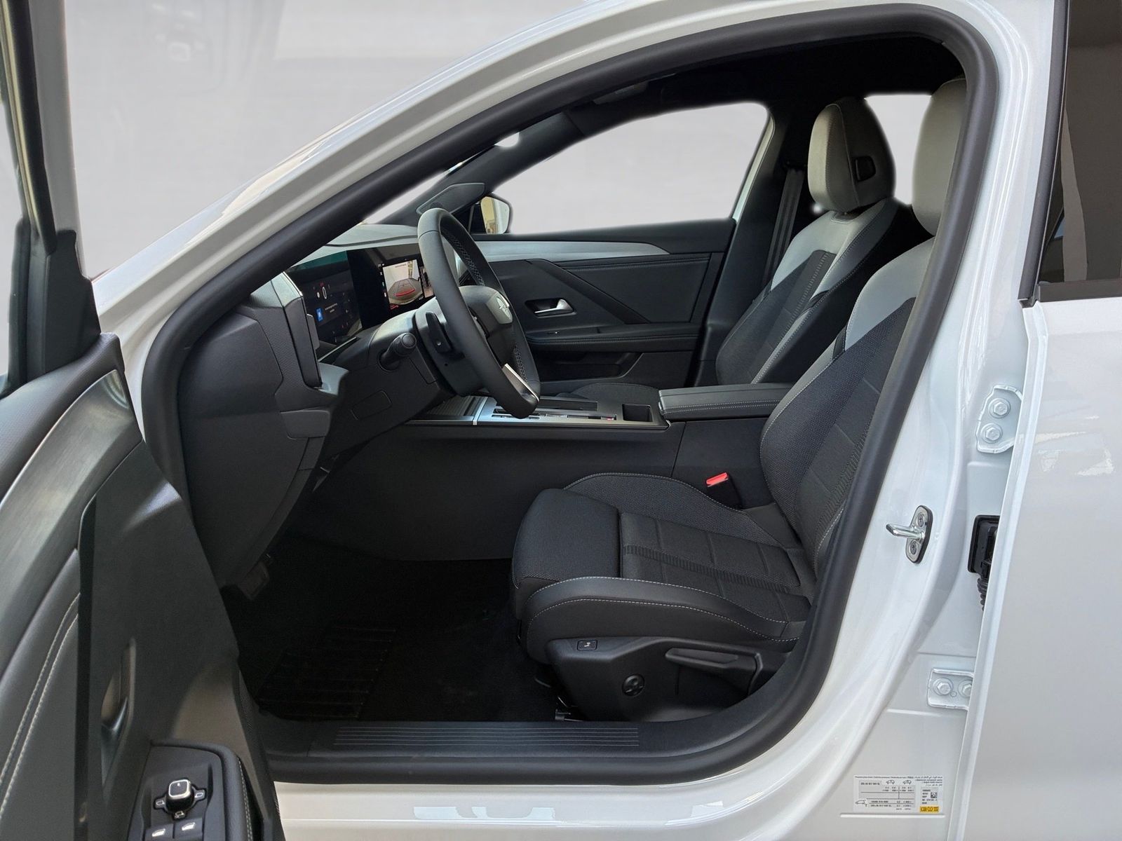 Fahrzeugabbildung Opel Astra L 1.2 Turbo GS 360,AHK,LED,SHZ,ACC,Keyless