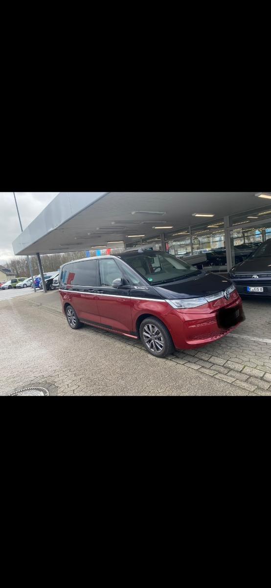 Volkswagen T7 Multivan 1,5 TSI OPF DSG Life Life/AHK/Harman