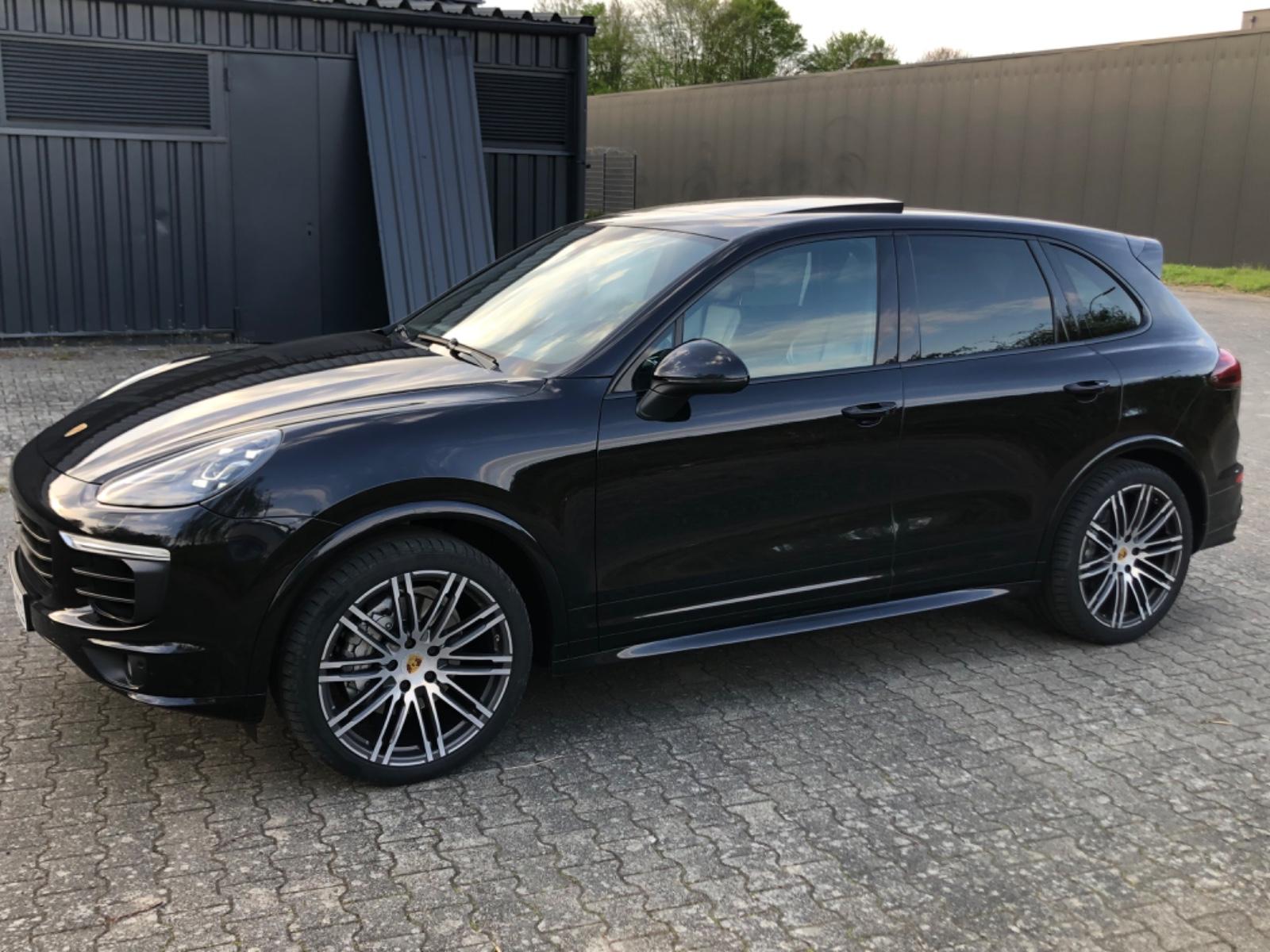 Porsche Cayenne S  Diesel Sport Design  Pano/Approv.+Key
