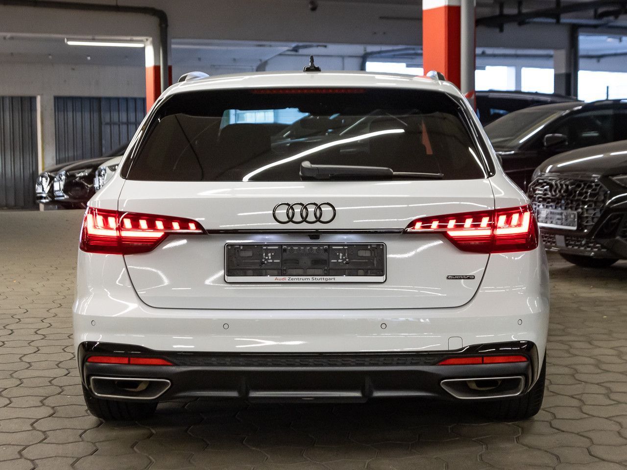 Audi A4 Avant 40 TFSI quattro S line Matrix B&O 360° foto 5