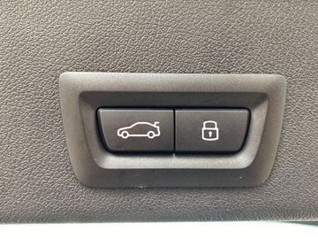 BMW X6 - 11