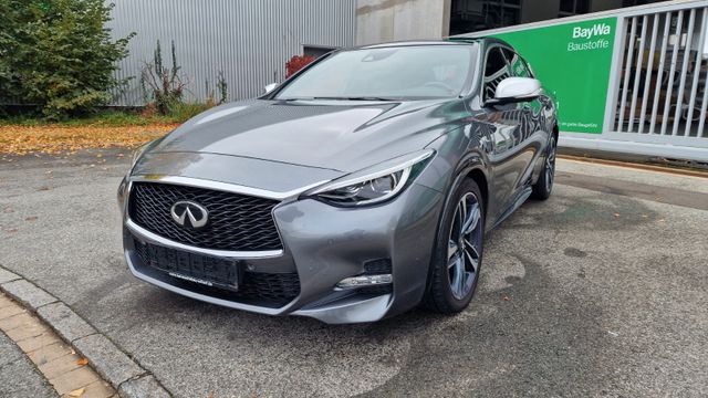 Infiniti Q30 2.2 d AWD Navi*SHZ*BI-Xenon*8 Reifen Tüv Neu