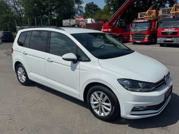 Volkswagen Touran - 3