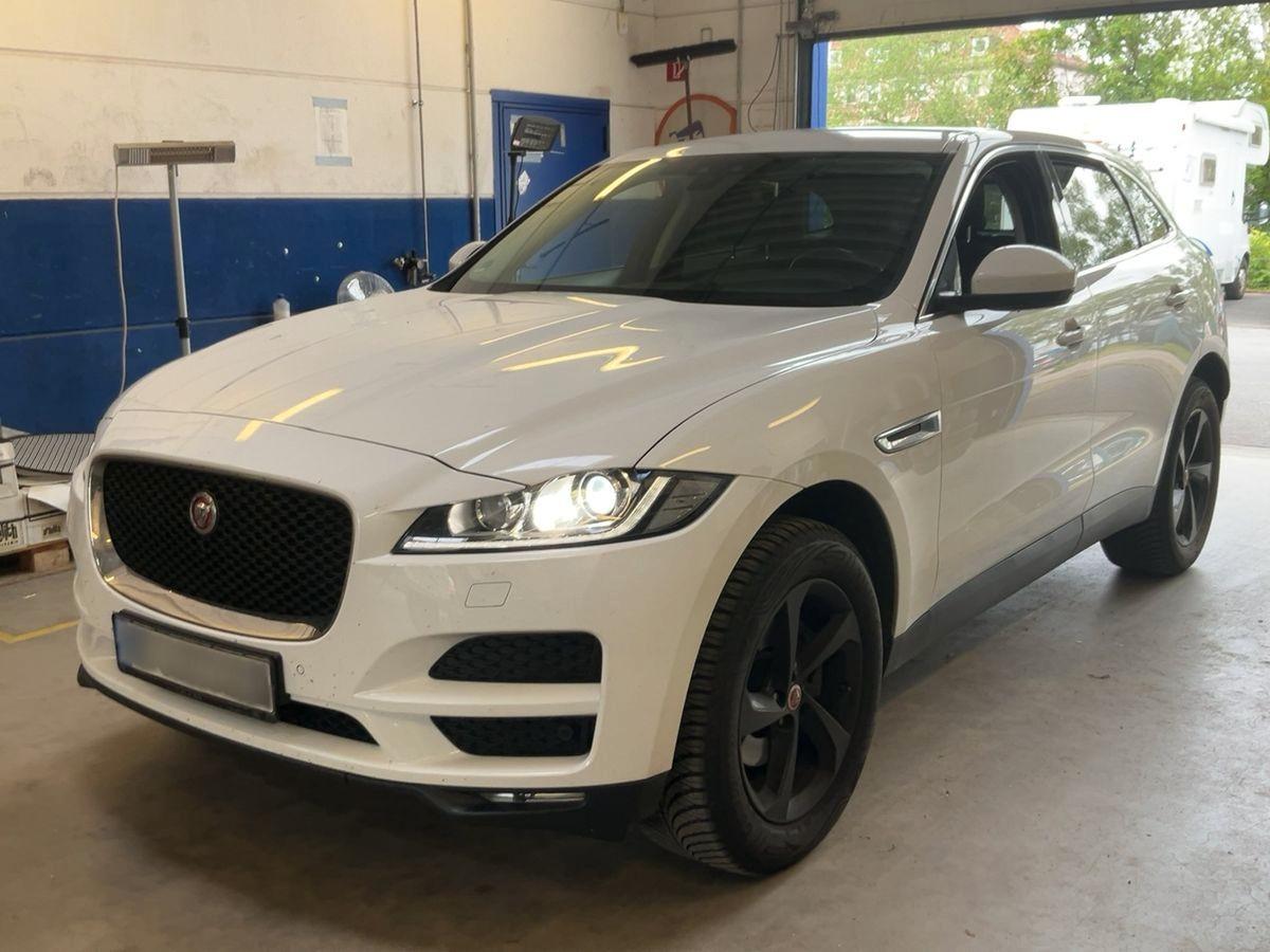 Jaguar F-PACE 20d Prestige AWD