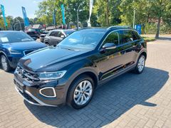 T-Roc 1,5 TSI Style *DSG*AHK*NAVI*LED*
