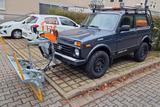 Lada Niva Winterdienstfahrzeug, Baujahr  2... - gebrauchte Lada Niva aus dem Jahr 2018