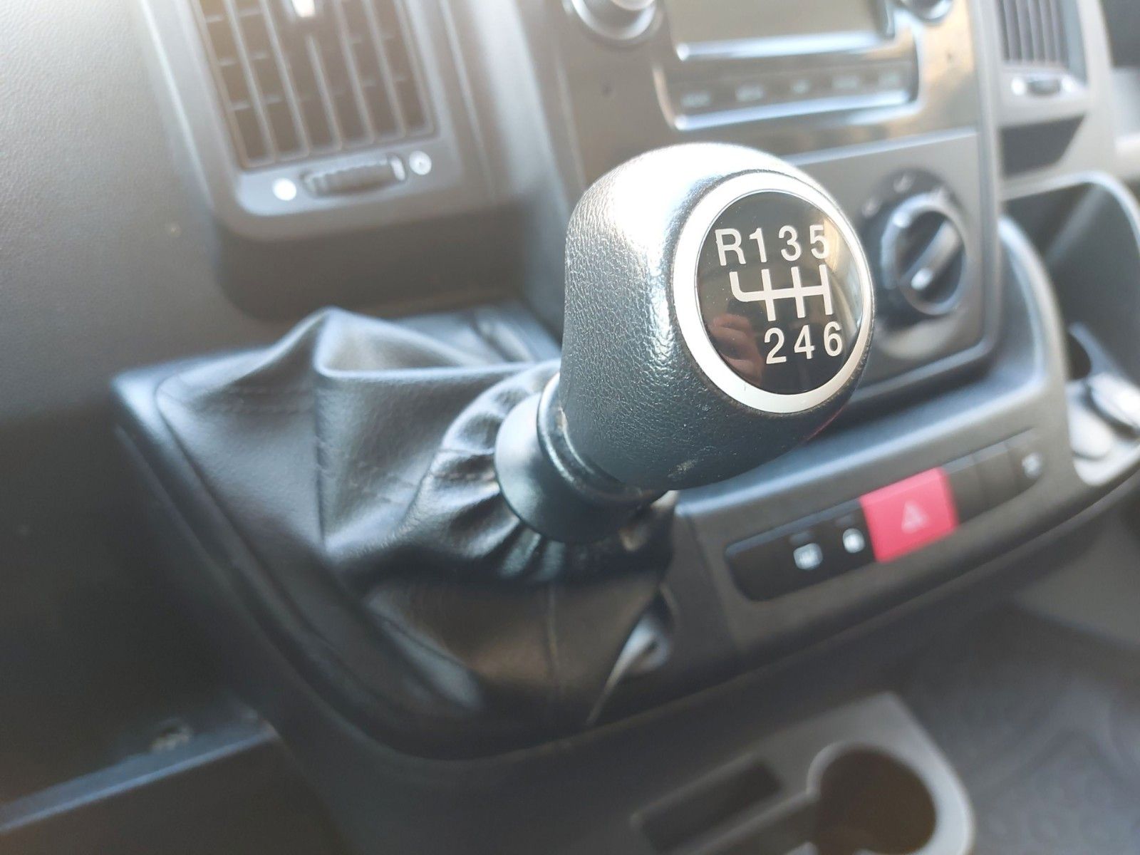 Peugeot BOXER KASTEN330 L1H1 START&STOP KAMERA BLUETOOTH – Bild 16