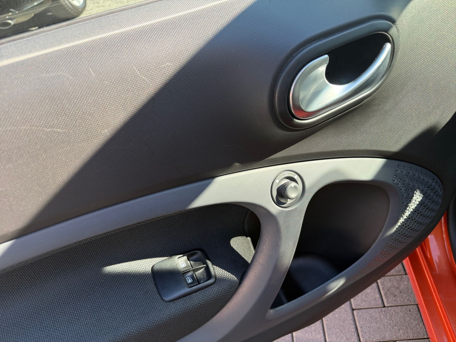 Fahrzeugabbildung Smart forTwo fortwo cabrio prime LED RKF TOUCH