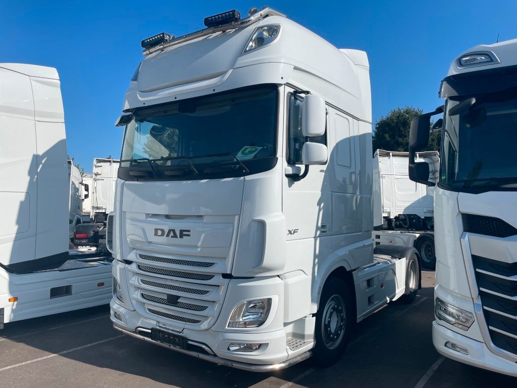 Fahrzeugabbildung DAF FT XF480 SSC, 2x Tank, Standklima, Lampenbügel