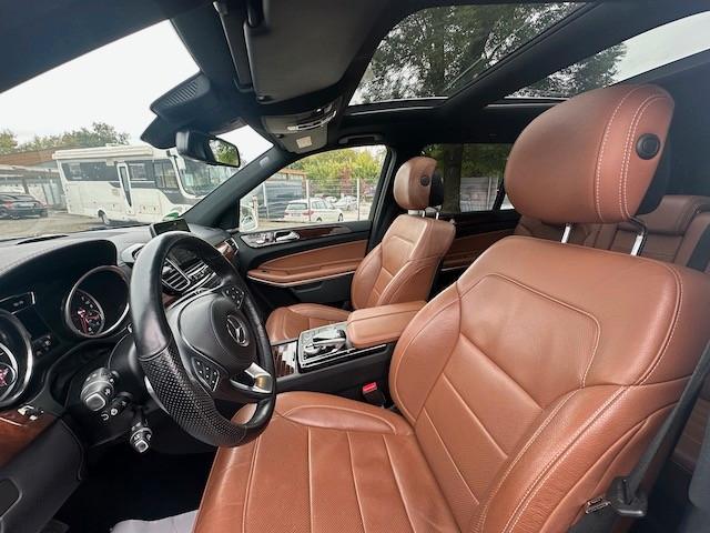 Mercedes-Benz GLS 500