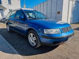 Volkswagen Passat 1.9TDI  / 90 PS Variant  - Volkswagen Passat aus 1999: TDI