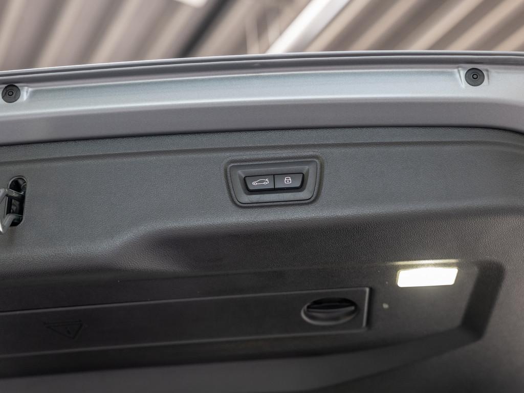 BMW M3 Touring M xDrive Competition LED HUD NAVI H/K