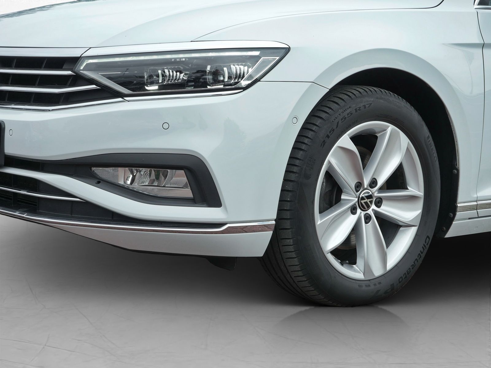 Volkswagen Passat Variant - Bild 13