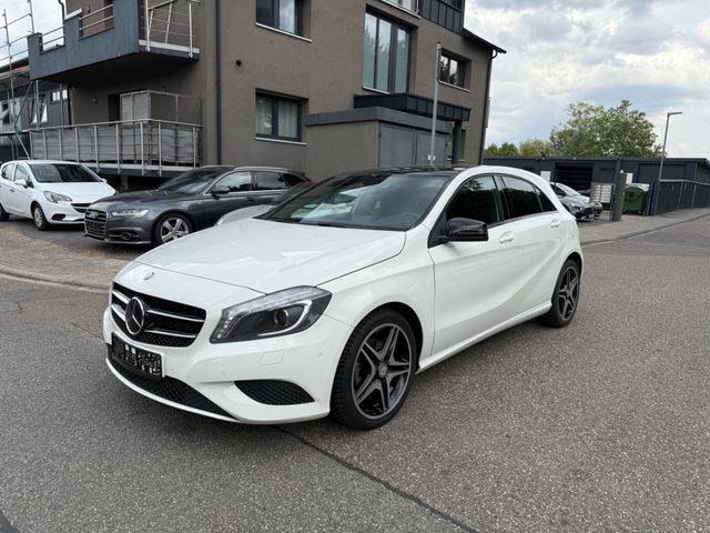 Mercedes-Benz A 200 A -Klasse AMG Night Paket Pano Memory