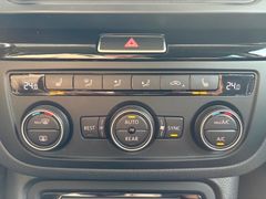 Fahrzeugabbildung Seat Alhambra FR-Line Navi Leder Xenon Sitzh 7.Sitze