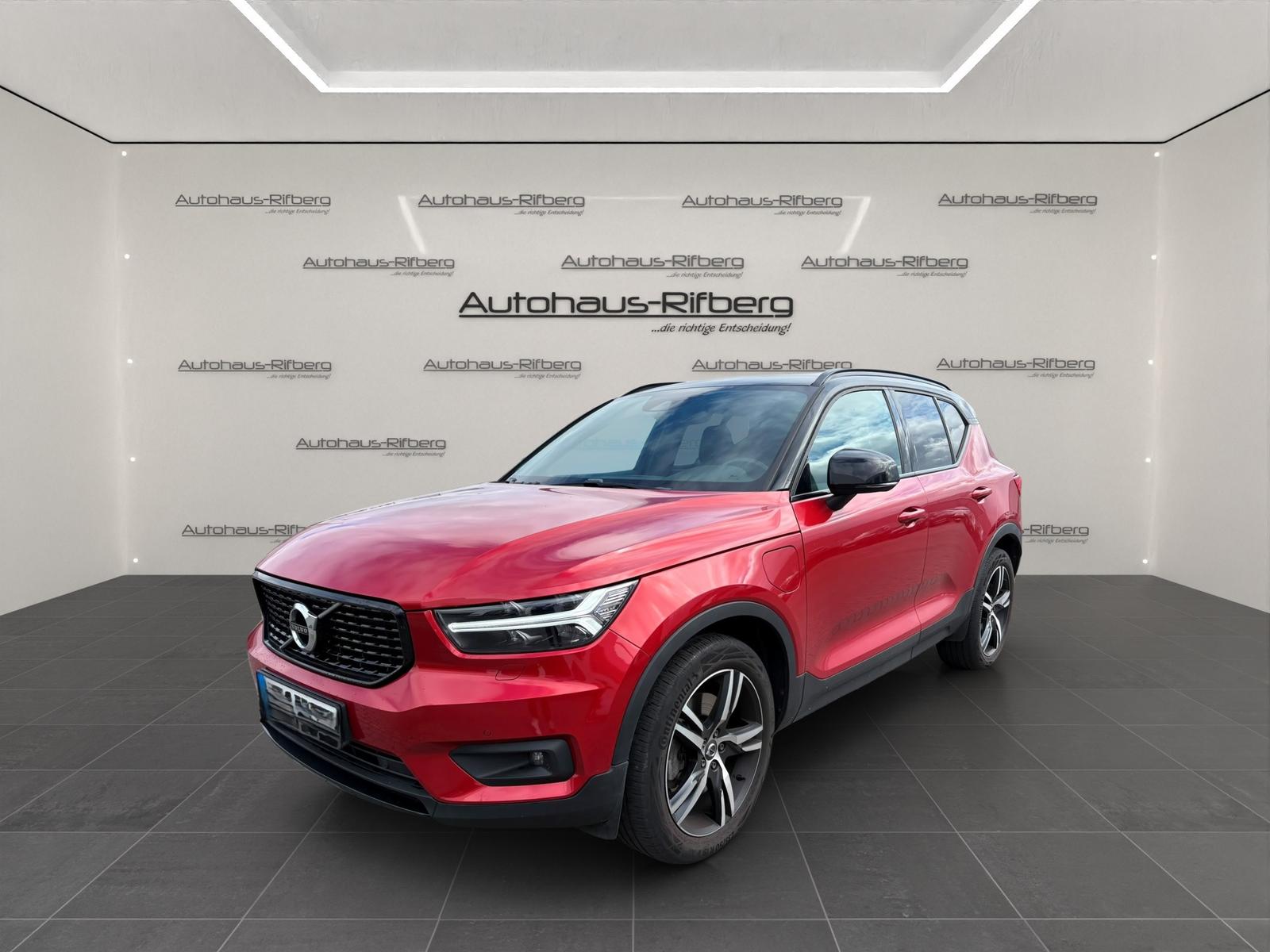 Volvo XC40 R Design Recharge Plug-In Hybird 2WD/AHK