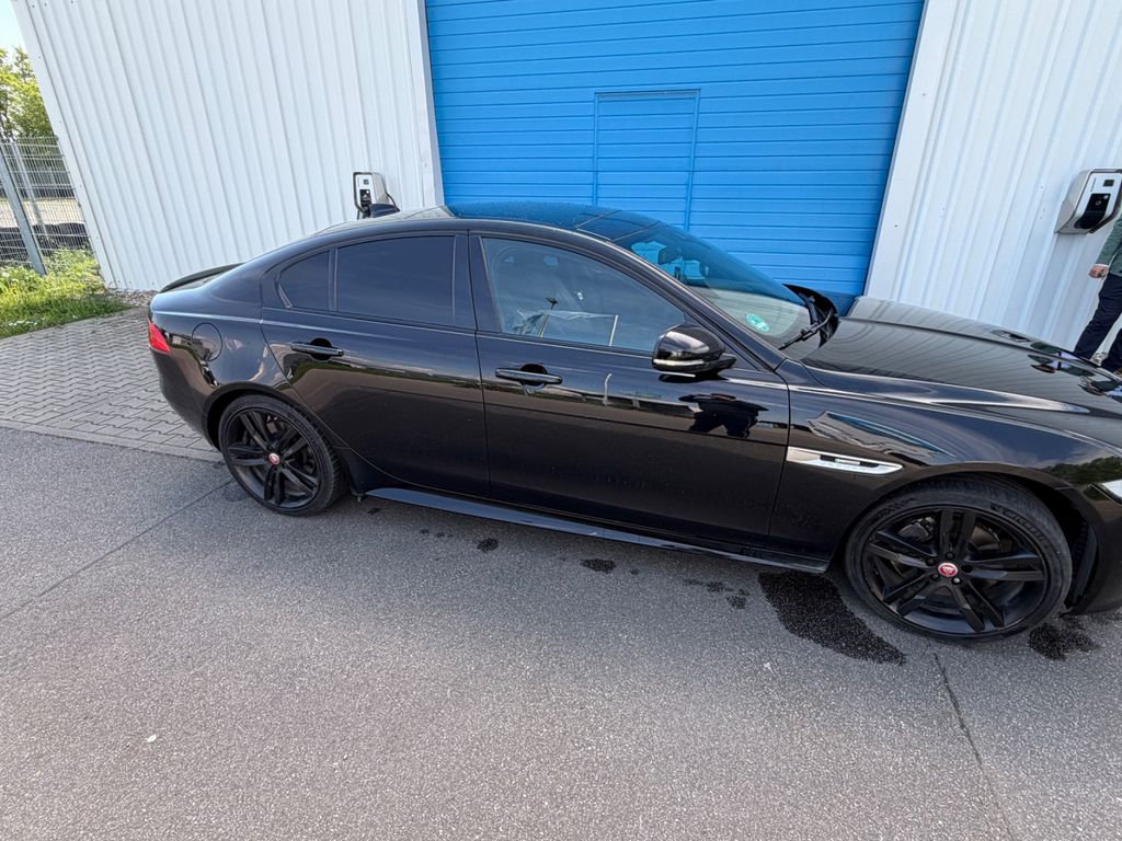 Image of Jaguar XE