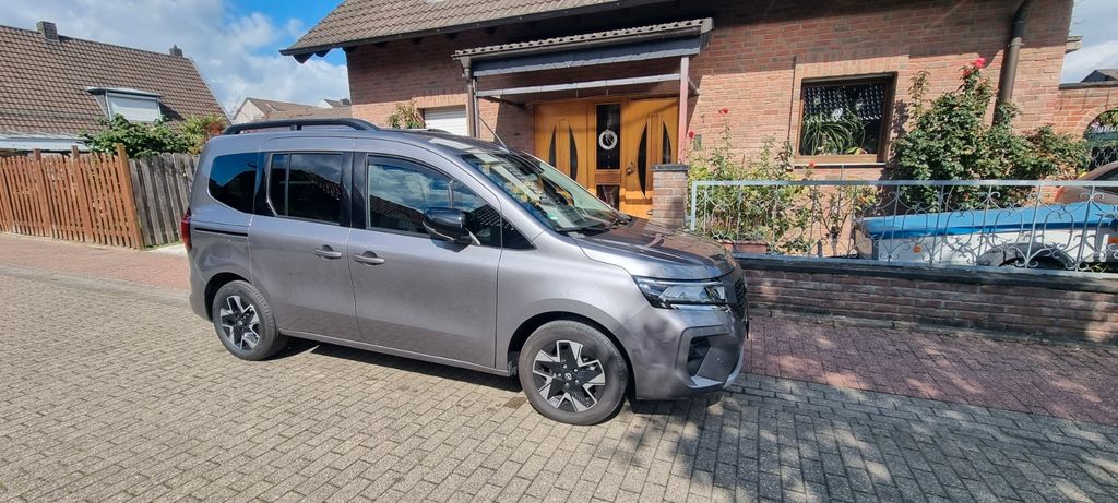 Image of Nissan Townstar