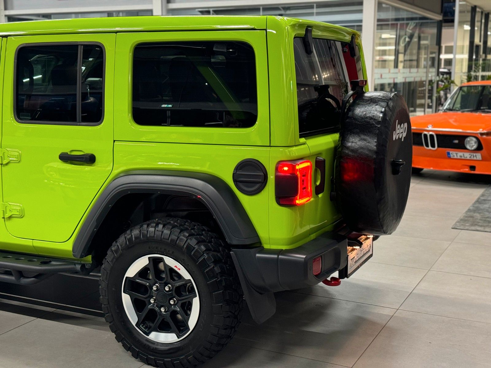 Fahrzeugabbildung Jeep Wrangler Unlimited 2.0 Rubicon "Softtop Sky One"