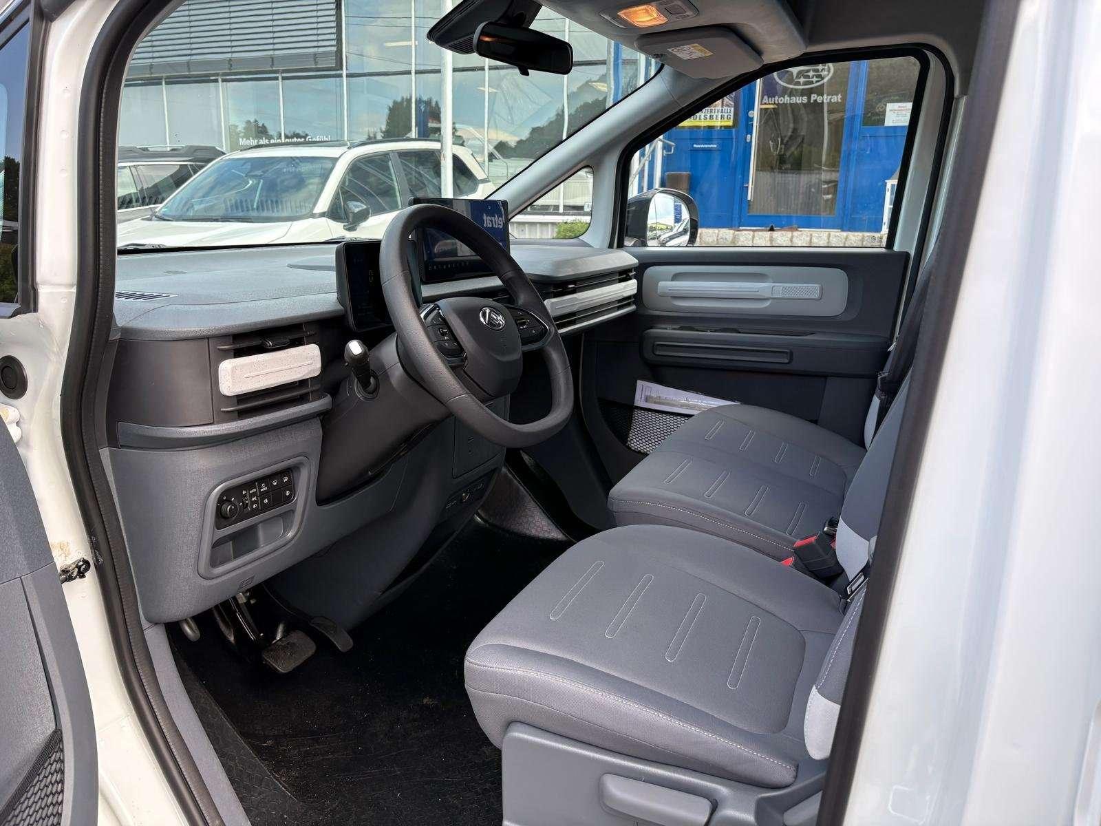 Maxus Others E Deliver 5 L2H1 AT FWD 64Kwh