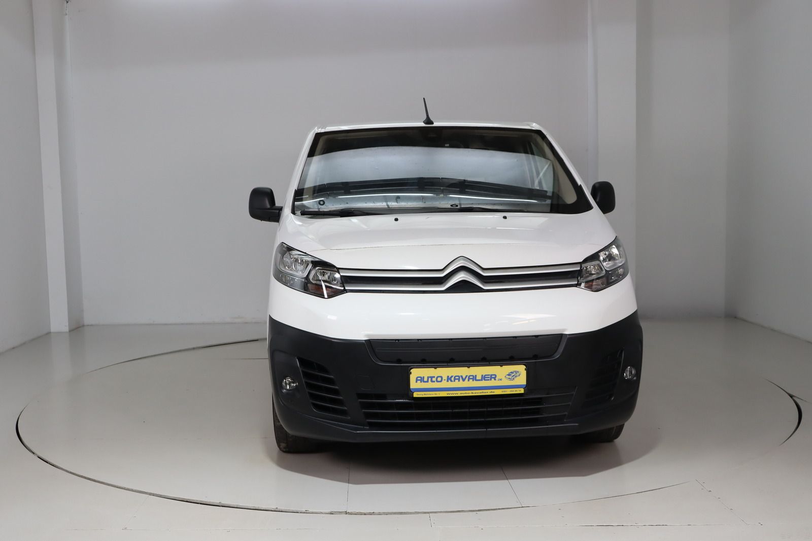 Fahrzeugabbildung Citroën Jumpy Kasten JMY Club L2H1 * el. Schiebetür *