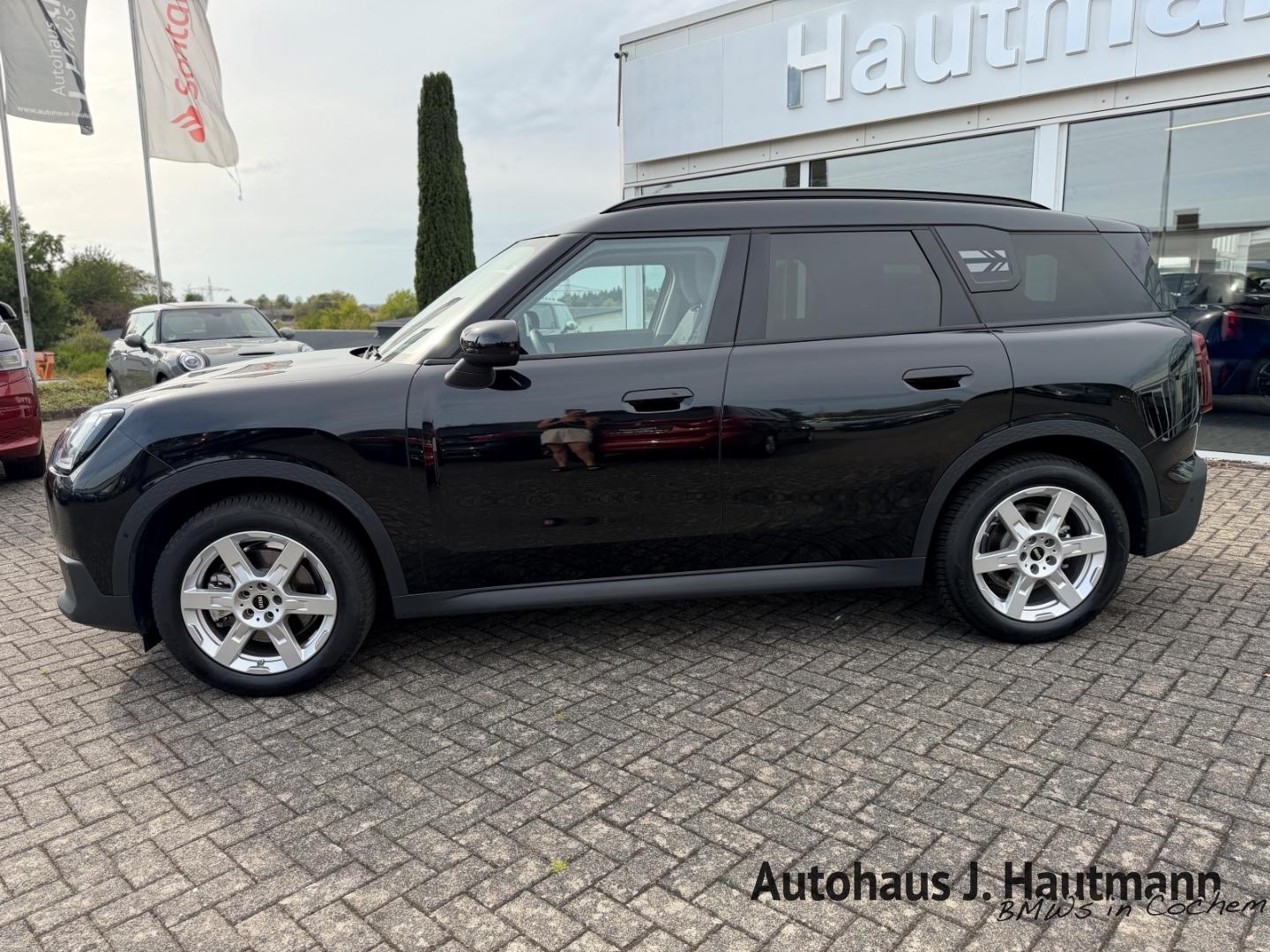MINI Countryman C Classic Trim +1.HAND+HUP+PANO+LM18'