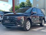 Volkswagen Tiguan Allspace Highline 4Motion*PANO*R-KAM*AHK - Volkswagen Tiguan Allspace in Essen