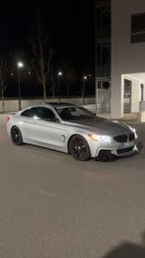 BMW 428i Deutsches Fahrzeug Luxury Line - BMW 4er Reihe aus 2013