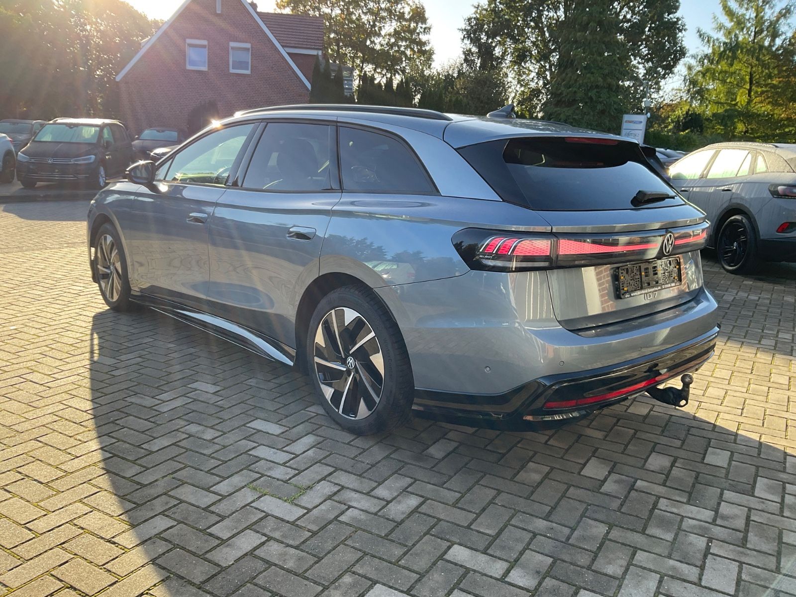 Fahrzeugabbildung Volkswagen ID.7 Pro 82 kWh 210 kW Pro Tourer,AHK,Kamera,IQ
