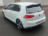 Volkswagen Golf VII Lim. GTI *220PS*PDC*TEMPO*SHZ*6-GANG* - Gebrauchtwagen in Siegen