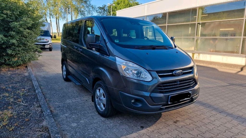Image of Ford Tourneo Custom