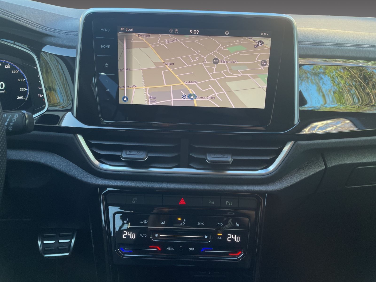 Volkswagen T-Roc - Bild 12
