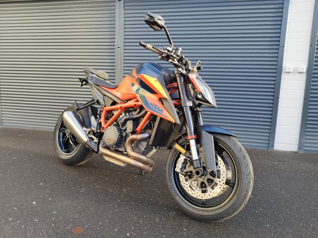 KTM 1290 Super Duke R Tech Pack Gilles Tooling