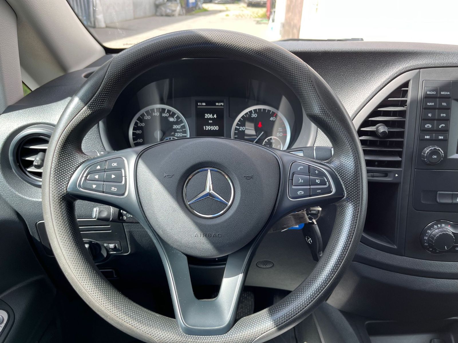 Mercedes-Benz Vito Kasten 116 CDI,  lang foto 15