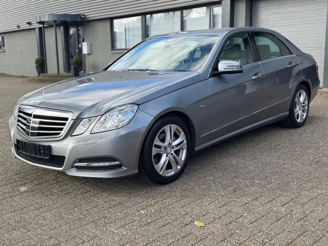 Mercedes-Benz E 220 CDI Avantgarde