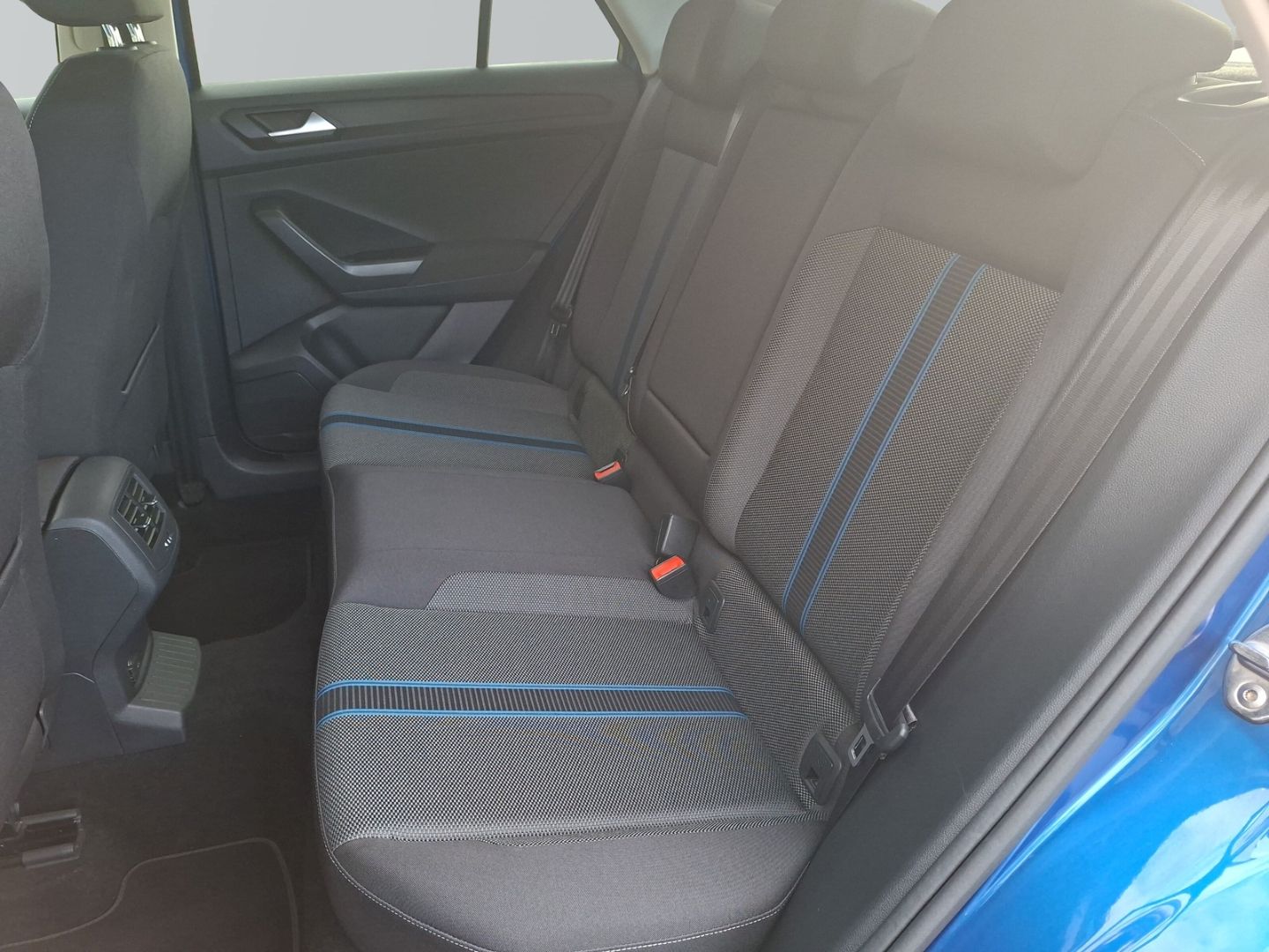 T-Roc 1.5 TSI Style *NAVI*PDC*ACTIVEINFO*APPCONN