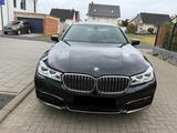 BMW 730d xDrive -individual Laser Luftfederung Soft  - BMW 730: 730i